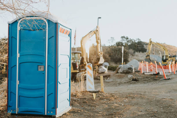 Best Portable restroom trailer rental  in Perry, OH